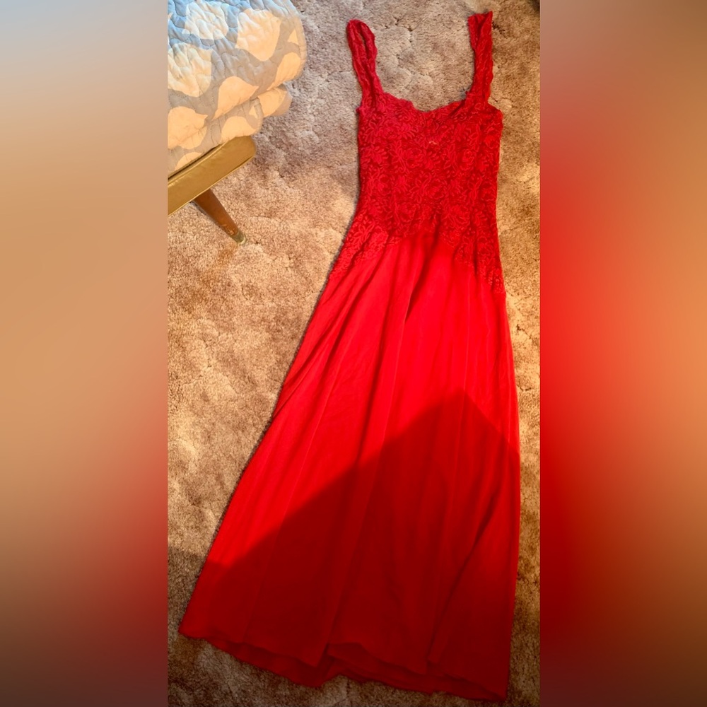 Victoria’s Secret Lace Negligée